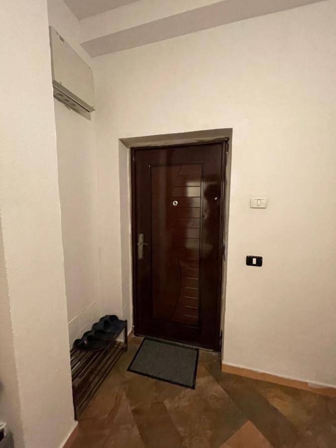 Mediterranean Sea Apartment City Center ดูร์เรส ภายนอก รูปภาพ